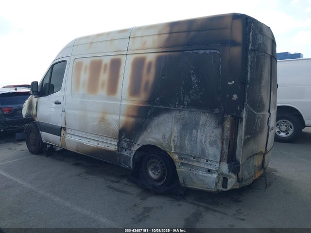 W1Y40BHY1NT118275 Mercedes-Benz Sprinter 2500 Standard Roof I4