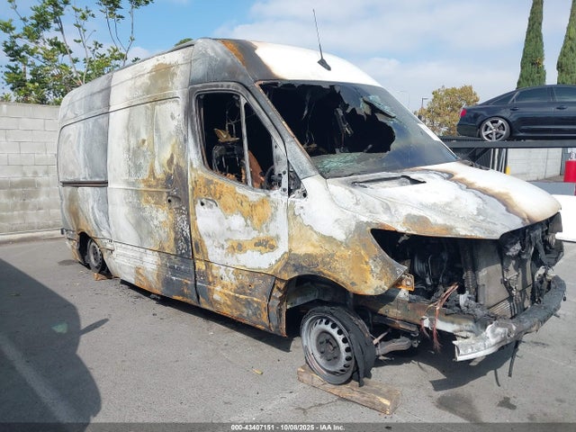 W1Y40BHY1NT118275 Mercedes-Benz Sprinter 2500 Standard Roof I4