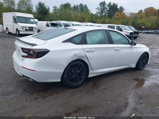Auction sale of the 2021 Honda Accord Sport, vin: 1HGCV1F32MA097922, lot number: 43407256