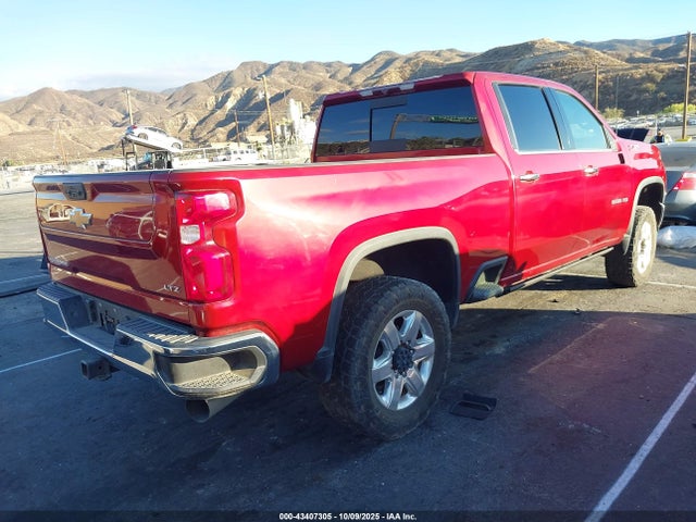1GC4YPEY1NF161558 Chevrolet Silverado 2500hd 4wd Standard Bed Ltz