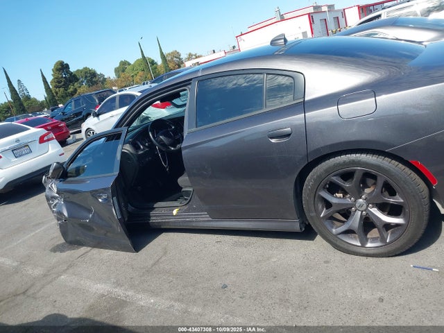 Dodge Charger 2019 2C3CDXCTXKH630305 Image 15