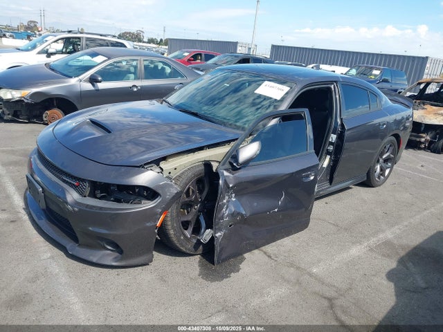 Dodge Charger 2019 2C3CDXCTXKH630305 Image 2