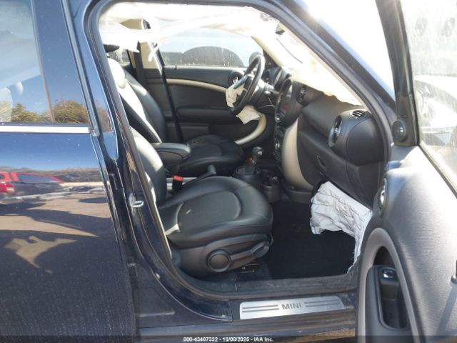 2015 MINI COUNTRYMAN WMWZB3C50FWR43809 Photo 4