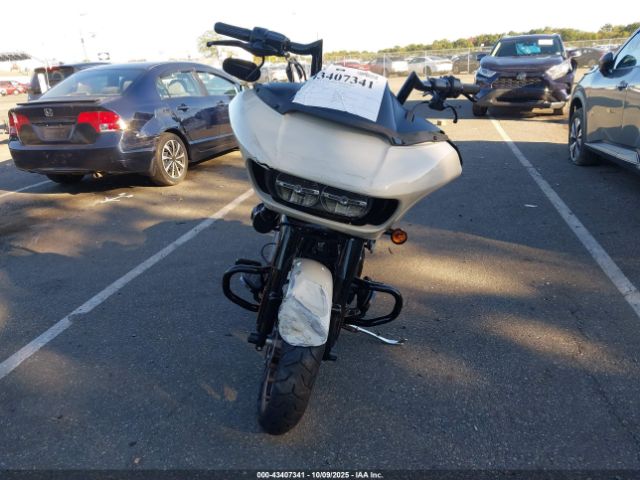 2023 HARLEY-DAVIDSON FLTRXST 1HD1ACL19PB621130 Photo 4