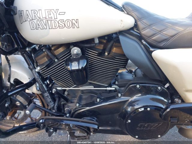2023 HARLEY-DAVIDSON FLTRXST 1HD1ACL19PB621130 Photo 8