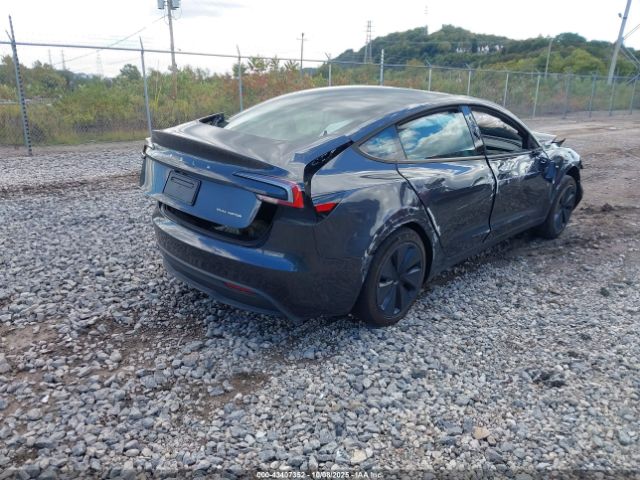 2025 TESLA MODEL 3 5YJ3E1EB8SF925709 Photo 3