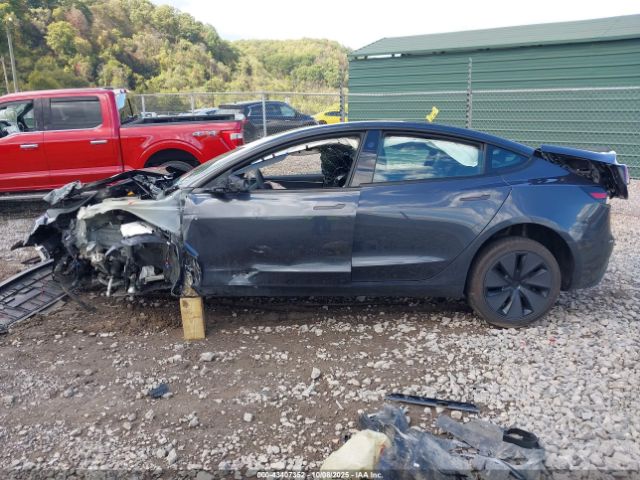 2025 TESLA MODEL 3 5YJ3E1EB8SF925709 Photo 5