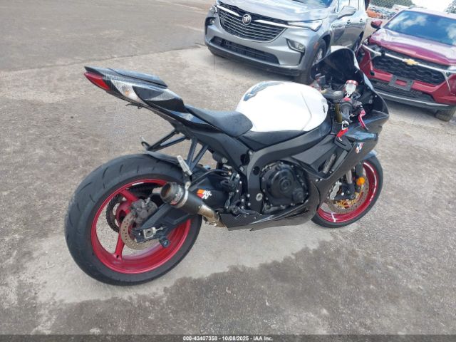 2017 SUZUKI GSX-R750 JS1GR7MAXH2101766 Photo 3