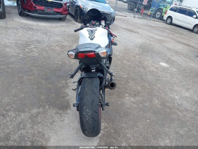 2017 SUZUKI GSX-R750 JS1GR7MAXH2101766 Photo 5