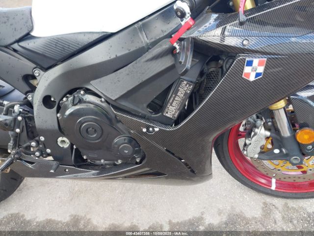 2017 SUZUKI GSX-R750 JS1GR7MAXH2101766 Photo 7