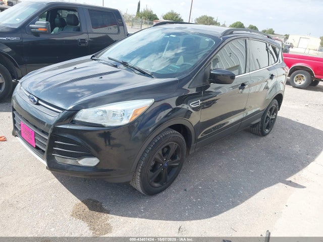 1FMCU0GX0FUA90882 Ford Escape