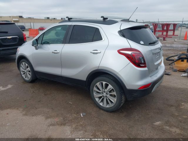 2018 BUICK ENCORE KL4CJASB4JB686638 Photo 2