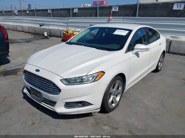 Ford 2015 2015 3FA6P0HD9FR161071 Image 6