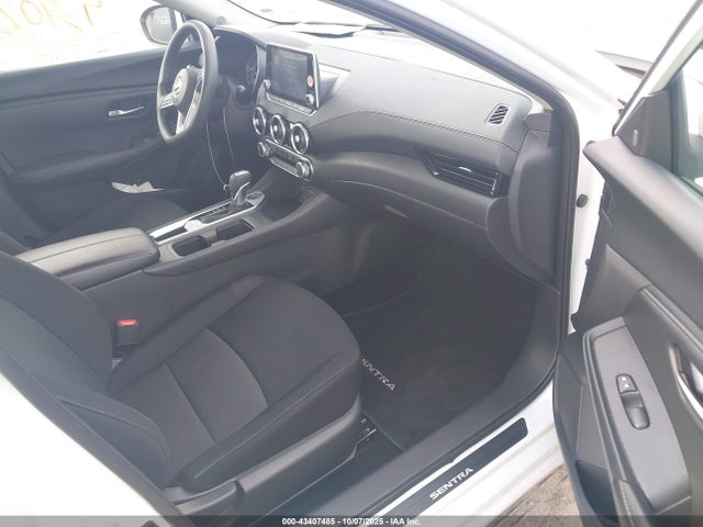 Nissan 2024 2024 3N1AB8CV9RY214060 Image 5