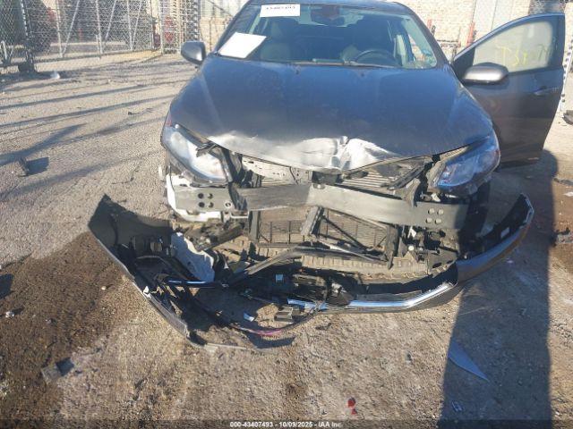 2017 CHEVROLET VOLT 1G1RB6S51HU149494 Photo 5