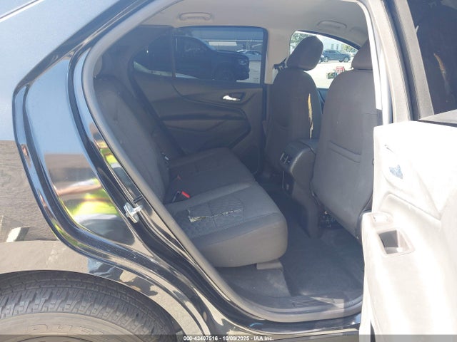 Chevrolet EQUINOX LT 2018 2GNAXKEXXJ6288496 Image 8