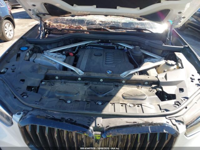 2023 BMW X5 5UXCR6C0XP9P31217 Photo 9