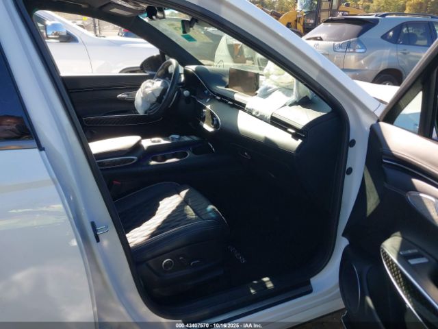 2023 GENESIS GV70 KMUMCDTC9PU117551 Photo 4
