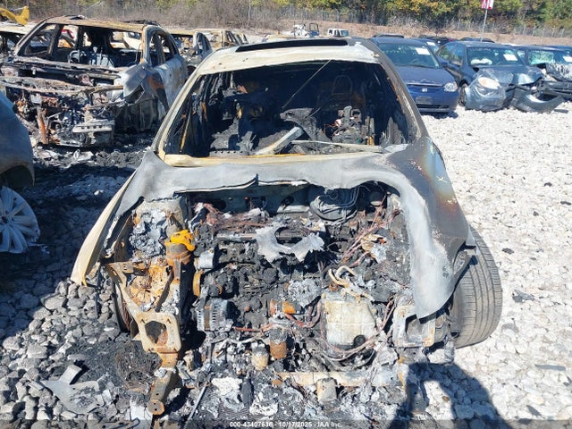 3FA6P0H70ER139582 Ford FUSION SE