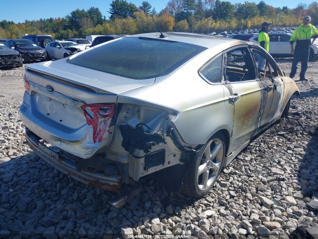 3FA6P0H70ER139582 Ford FUSION SE