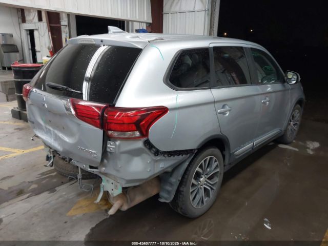 2017 MITSUBISHI OUTLANDER JA4AD3A37HZ043884 Photo 3