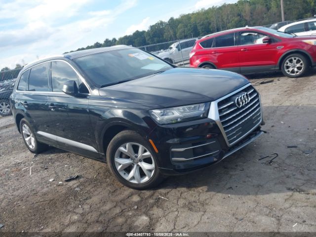 2019 AUDI Q7 WA1LAAF7XKD045845