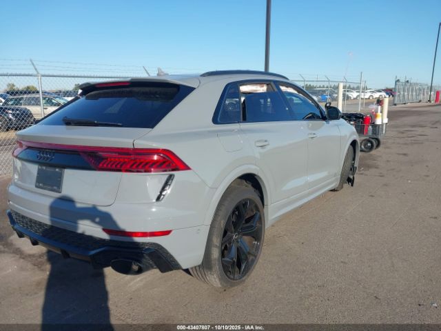2022 AUDI RS Q8 WU1ARBF12ND031873 Photo 3