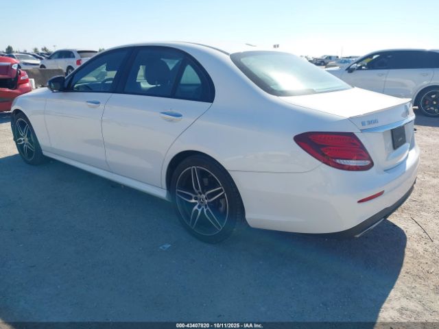 2019 MERCEDES-BENZ E 300 WDDZF4JB6KA600361 Photo 2