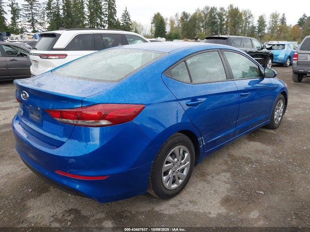Продаж на аукціоні авто 2018 Hyundai Elantra Se, vin: KMHD74LF4JU478125, номер лоту: 43407837
