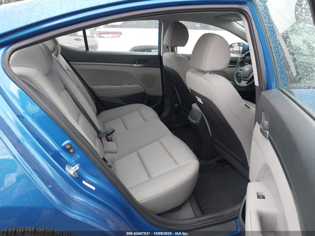 Продаж на аукціоні авто 2018 Hyundai Elantra Se, vin: KMHD74LF4JU478125, номер лоту: 43407837