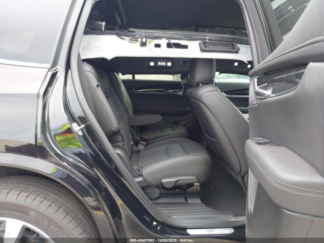 2024 CADILLAC XT6 1GYKPCRS4RZ754841 Photo 7