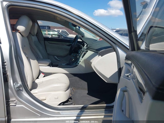 2008 CADILLAC CTS 1G6DM577580122342 Photo 4