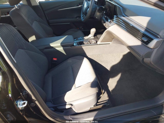 Toyota a25a-fxs 2025 4T1DAACKXSU073918 Image 5
