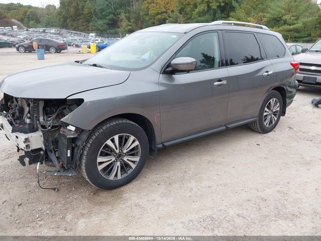 Продажа на аукционе авто 2017 Nissan Pathfinder Platinum/s/sl/sv, vin: 5N1DR2MM0HC689026, номер лота: 43408089