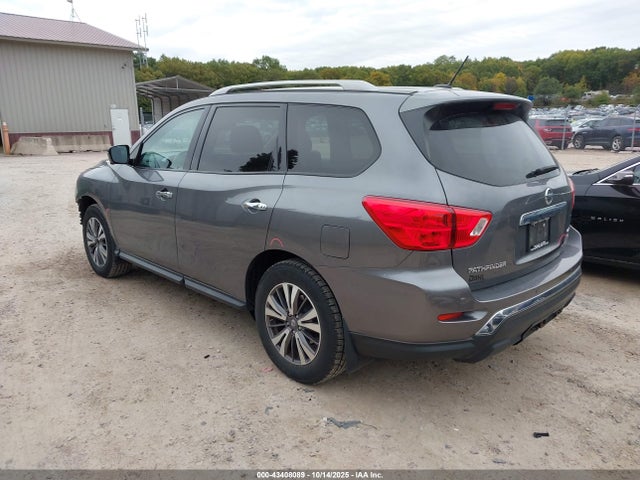 Продажа на аукционе авто 2017 Nissan Pathfinder Platinum/s/sl/sv, vin: 5N1DR2MM0HC689026, номер лота: 43408089