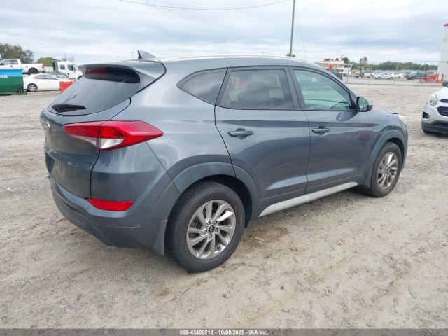 2018 HYUNDAI TUCSON KM8J33A4XJU597484 Photo 3
