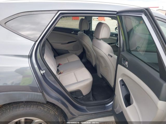 2018 HYUNDAI TUCSON KM8J33A4XJU597484 Photo 7