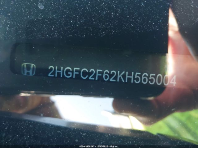 2019 HONDA CIVIC 2HGFC2F62KH565004 Photo 8