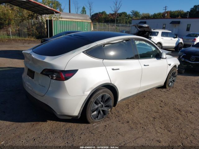 2021 TESLA MODEL Y 5YJYGDEE8MF199767 Photo 3