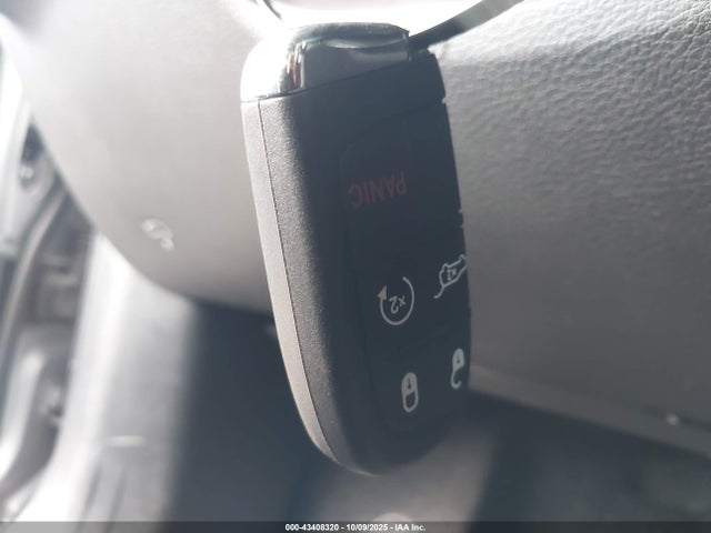 2023 JEEP COMPASS 3C4NJDFN7PT573391 Photo 10