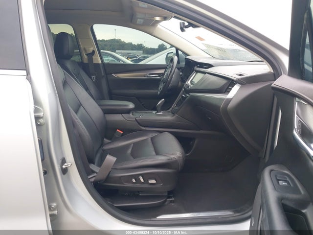 2017 CADILLAC XT5 1GYKNBRS1HZ169505 Photo 4