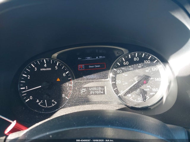 5N1AR2MMXFC722808 Nissan Pathfinder