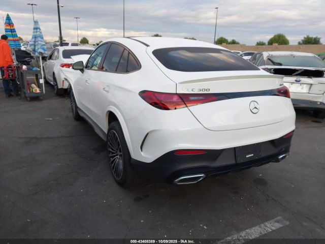 2025 MERCEDES-BENZ GLC 300 W1NKJ4HBXSF388124 Photo 2