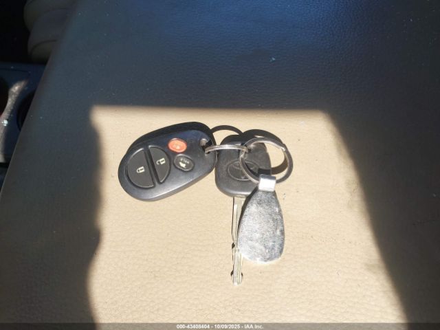 2011 TOYOTA SEQUOIA 5TDYY5G18BS032122 Photo 10