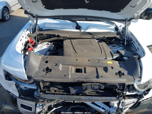 SALEJ7EX7R2343223 Land Rover Defender 110 P300