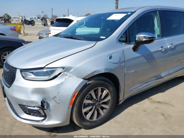 2023 CHRYSLER PACIFICA HYBRID 2C4RC1S72PR572976 Photo 5