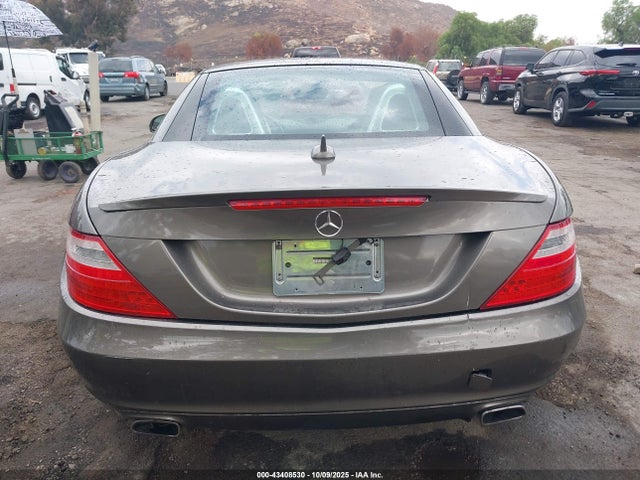 Mercedes-Benz SLK 250 2014 WDDPK4HA4EF090082 Image 16