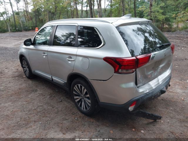 2020 MITSUBISHI OUTLANDER JA4AD3A34LZ018689 Photo 2