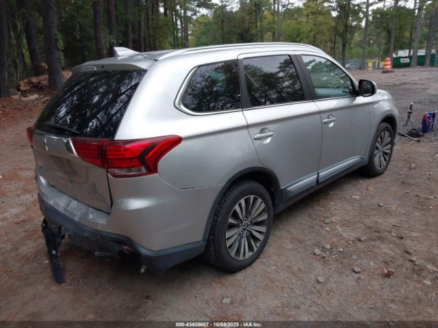 2020 MITSUBISHI OUTLANDER JA4AD3A34LZ018689 Photo 3