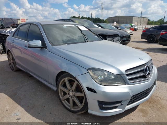 2014 MERCEDES-BENZ C 250 WDDGF4HB4EG245351